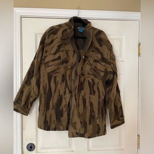 Columbia wool mens, camo style jacket. Size large
